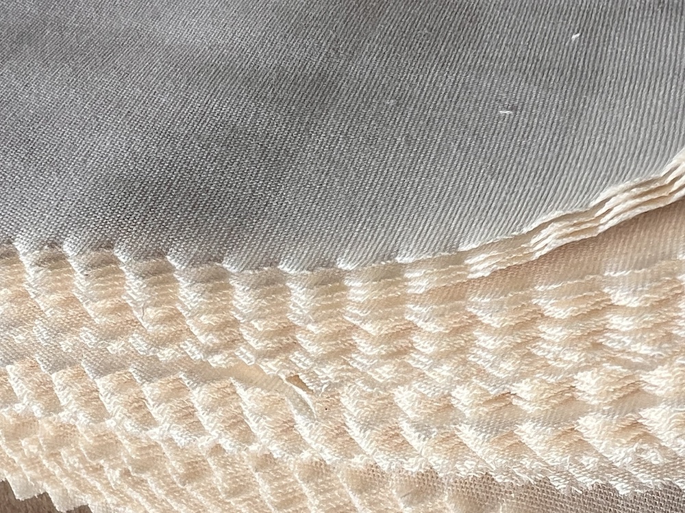 Stoffdeckchen 12 x 12 cm creme - 100 St. per Pack
